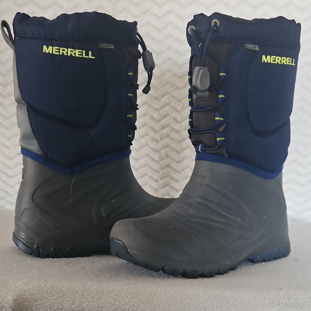 Merrell Blue + Gray Winter Boots, Big Kids Size 3.
